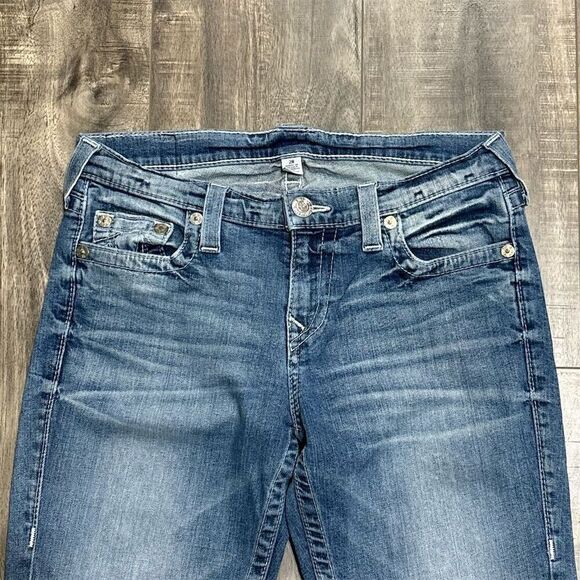 True Religion Women's Boyfriend Jeans Size 28 Blue Medium Wash Denim - Picture 3 of 9
